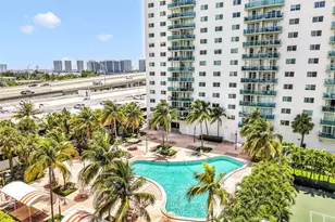 19380 Collins Ave, Sunny Isles Beach, FL 33160 - Photo 2