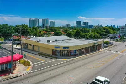 721 NW 21st Ct, Miami, FL 33125 - Photo 2