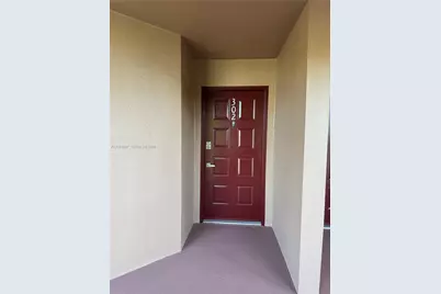 500 SW 130th Ter #302A, Pembroke Pines, FL 33027 - Photo 2