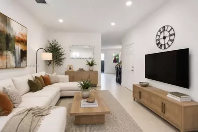 12999 SW 132nd Ter, Miami, FL 33186 - Photo 2