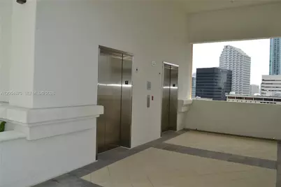 999 SW 1st Ave #3302, Miami, FL 33130 - Photo 18