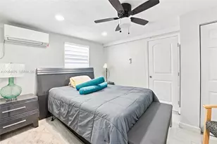 2211 NE 1st Ave, Pompano Beach, FL 33060 - Photo 20