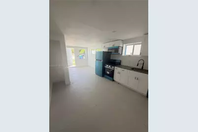 43 Williams Rd #3, West Park, FL 33023 - Photo 2