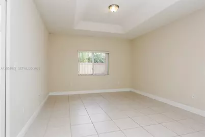 213 SW 15th Pl, Homestead, FL 33030 - Photo 8