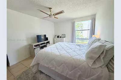 200 177th Dr #319, Sunny Isles Beach, FL 33160 - Photo 10