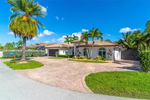 15260 SW 143rd St, Miami, FL 33196 - Photo 2
