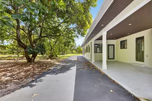 33800 SW 212th Ave, Homestead, FL 33034 - Photo 10