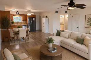 1505 Arrowhead Dr, Sun City Center, FL 33573 - Photo 4