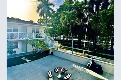 3500 Harrison St #12, Hollywood, FL 33021 - Photo 2