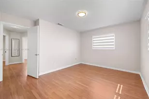 2217 W 69th St, Hialeah, FL 33016 - Photo 24