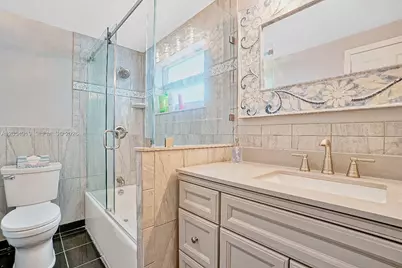 1266 NE 182nd St, North Miami Beach, FL 33162 - Photo 16