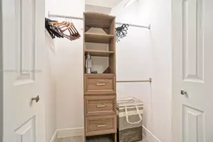 1266 NE 182nd St, North Miami Beach, FL 33162 - Photo 14