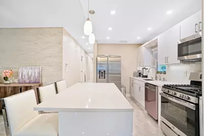 1266 NE 182nd St, North Miami Beach, FL 33162 - Photo 6