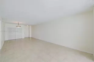 3001 S Ocean Dr, Hollywood, FL 33019 - Photo 4