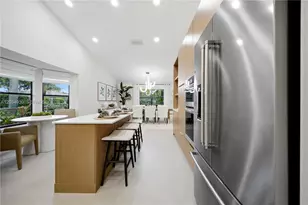274 NW 107th Ave, Coral Springs, FL 33071 - Photo 12