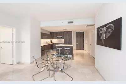 88 SW 7th St #3005, Miami, FL 33130 - Photo 6