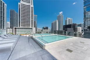 88 SW 7th St, Miami, FL 33130 - Photo 36
