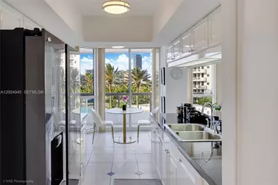 21205 Yacht Club Dr #701, Aventura, FL 33180 - Photo 22
