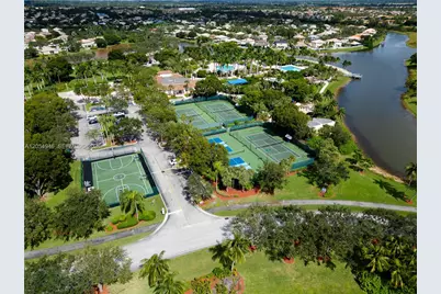 17071 NW 22nd St, Pembroke Pines, FL 33028 - Photo 110