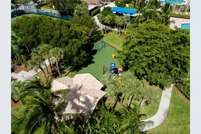 17071 NW 22nd St, Pembroke Pines, FL 33028 - Photo 98