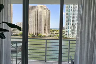 335 S Biscayne Blvd, Miami, FL 33131 - Photo 4