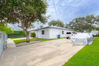 30 NW 159th St, Miami, FL 33169 - Photo 42
