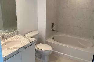 950 Brickell Bay Dr, Miami, FL 33131 - Photo 10