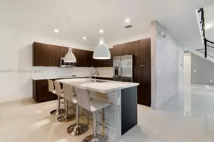 7641 NW 102nd Ct, Doral, FL 33178 - Photo 10