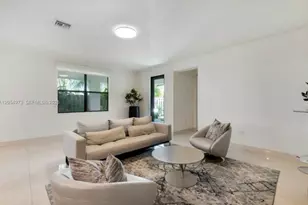 7641 NW 102nd Ct, Doral, FL 33178 - Photo 12