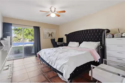 5850 NW 57th Avenue #3, Tamarac, FL 33319 - Photo 10