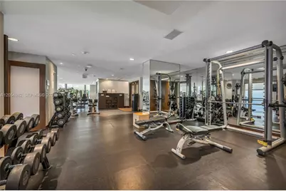 5875 Collins Ave #401, Miami Beach, FL 33140 - Photo 58