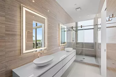 5875 Collins Ave #401, Miami Beach, FL 33140 - Photo 38