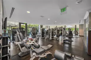 5875 Collins Ave, Miami Beach, FL 33140 - Photo 56