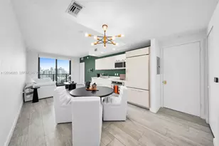 45 SW 9th St, Miami, FL 33130 - Photo 2