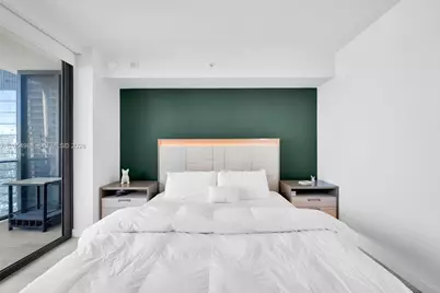 45 SW 9th St #3909, Miami, FL 33130 - Photo 12