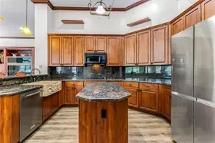 13860 SW 40th St, Davie, FL 33330 - Photo 4