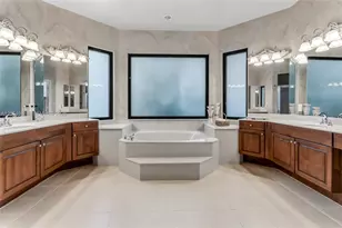 13860 SW 40th St, Davie, FL 33330 - Photo 20