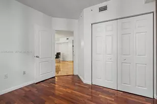 5085 NW 7th St, Miami, FL 33126 - Photo 28