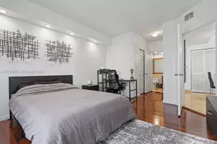 5085 NW 7th St, Miami, FL 33126 - Photo 20