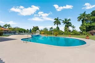 2605 SW 115th Ave, Miami, FL 33165 - Photo 16