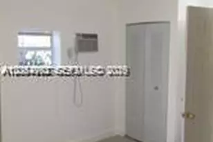 620 NE 178th St, Miami, FL 33162 - Photo 8