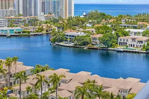 21150 Point Pl, Aventura, FL 33180 - Photo 40