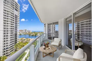 21150 Point Pl, Aventura, FL 33180 - Photo 22