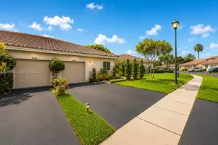 4952 SW 32nd Ave, Dania Beach, FL 33312 - Photo 2