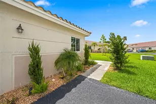 4952 SW 32nd Ave, Dania Beach, FL 33312 - Photo 32