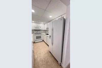 984 W 40th St #2, Hialeah, FL 33012 - Photo 14