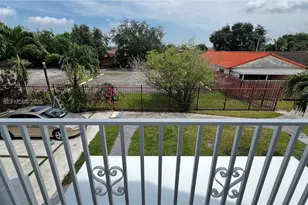 984 W 40th St, Hialeah, FL 33012 - Photo 52