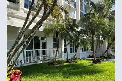 10275 Collins Ave #112, Bal Harbour, FL 33154 - Photo 6