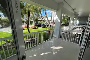 10275 Collins Ave, Bal Harbour, FL 33154 - Photo 20