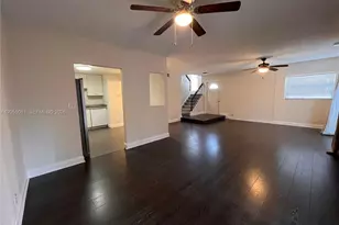 2762 S University Dr, Davie, FL 33328 - Photo 2